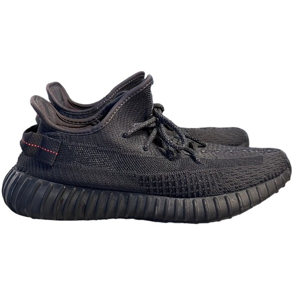 Adidas Yeezy Shoes Men\'s Size 9 Black Slip On main image 4